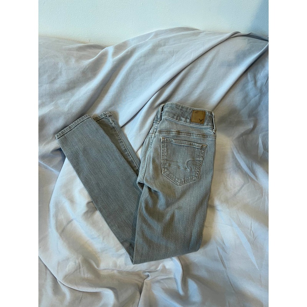American Eagle Super Skinny Gray Jeans